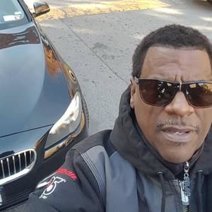 Meet your Posher, Eddie